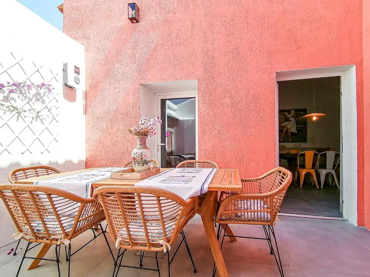 Layla Luxury Home Santa Teresa Gallura 0*,  İtalya